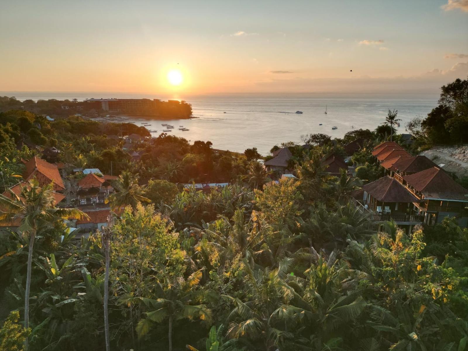 La Gautch Bungalow Hotel Lembongan Buitenkant foto